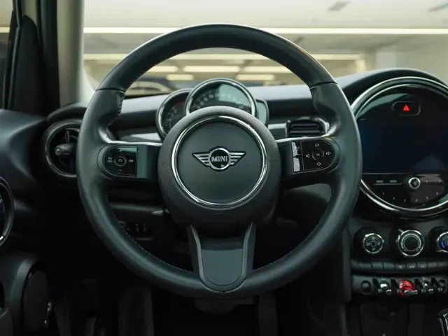 MINI Hatch — Фото автомобиля 16