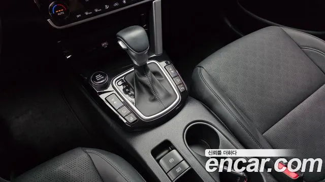 Kia Seltos — Фото автомобиля 9