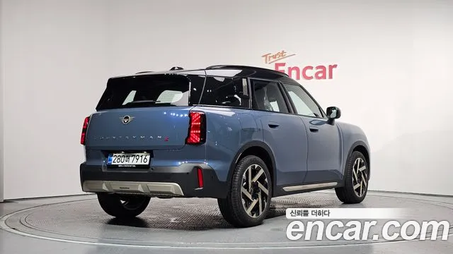 Mini Countryman — Фото автомобиля 2