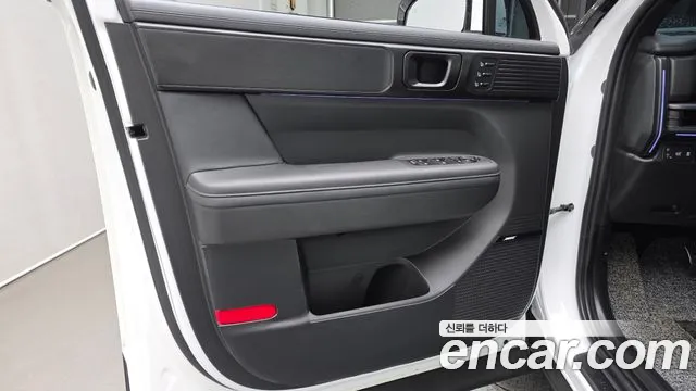Hyundai Santafe Santa Fe (MX5) Бензин 2.5T 2WD — Фото автомобиля 24