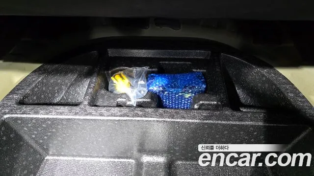 Kia K8 K8 Hybrid — Фото автомобиля 19