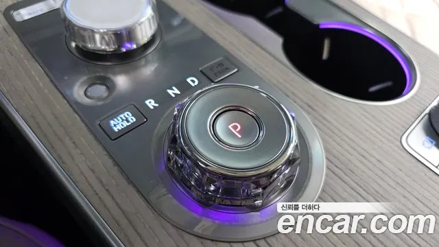 Genesis GV80 2.5T Бензин AWD — Фото автомобиля 9