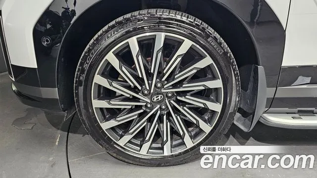 Hyundai Santafe Santa Fe (MX5) Бензин 2.5T 4WD — Фото автомобиля 5