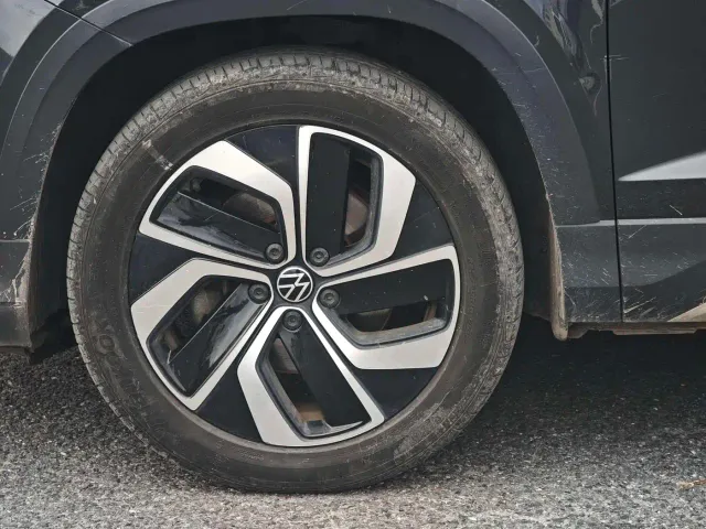 Volkswagen Tharu — Фото автомобиля 12