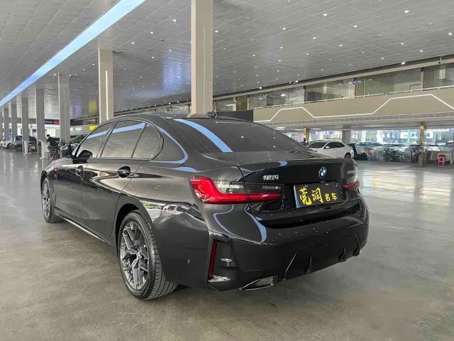 BMW 3 Series — Фото автомобиля 15