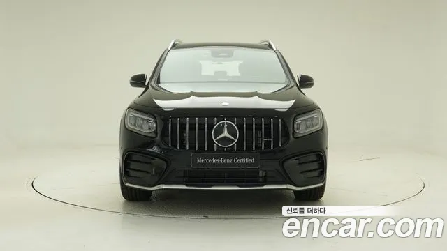 Mercedes-Benz GLB-Class — Фото автомобиля 3