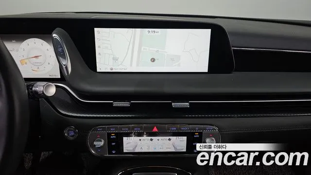 Genesis G90 Бензин 3.5 турбо AWD — Фото автомобиля 12