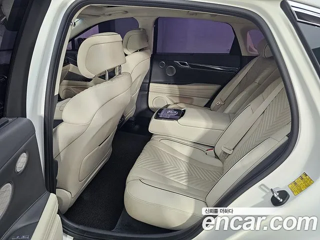 Genesis G80 Бензин 2.5 турбо AWD — Фото автомобиля 11