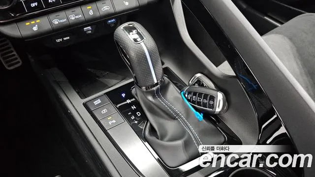 Hyundai AVANTE — Фото автомобиля 9