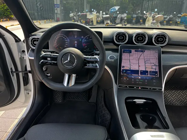 Mercedes-Benz C-Class — Фото автомобиля 6