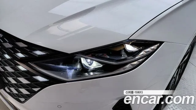 Hyundai Grandeur Exclusive — Фото автомобиля 21
