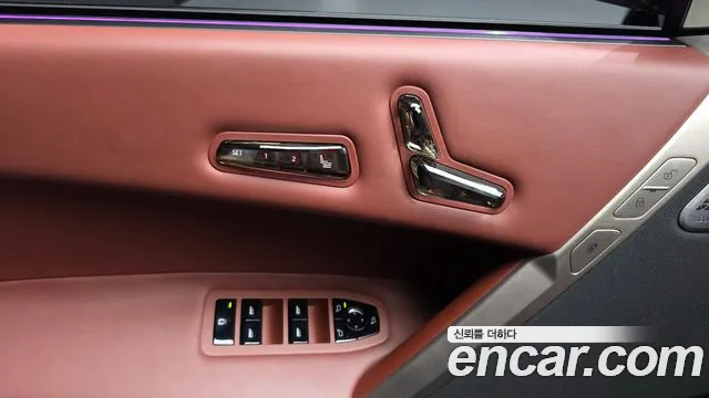 BMW iX — Фото автомобиля 28