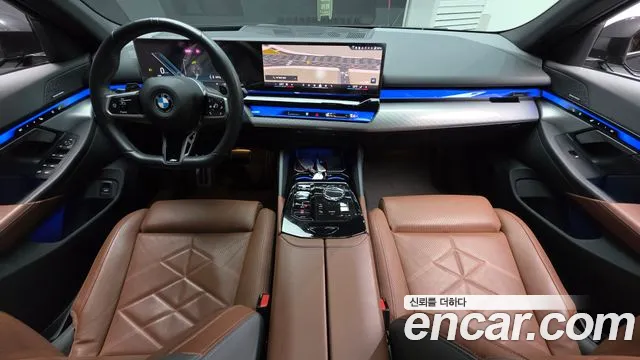 BMW 5 Series — Фото автомобиля 10