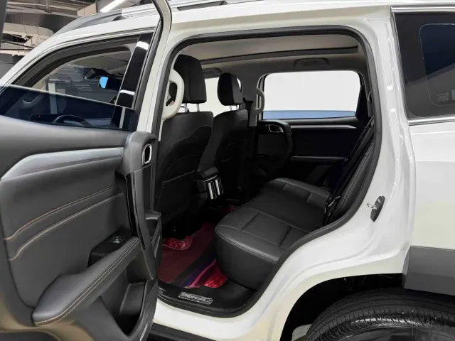 Haval Big Dog — Фото автомобиля 13