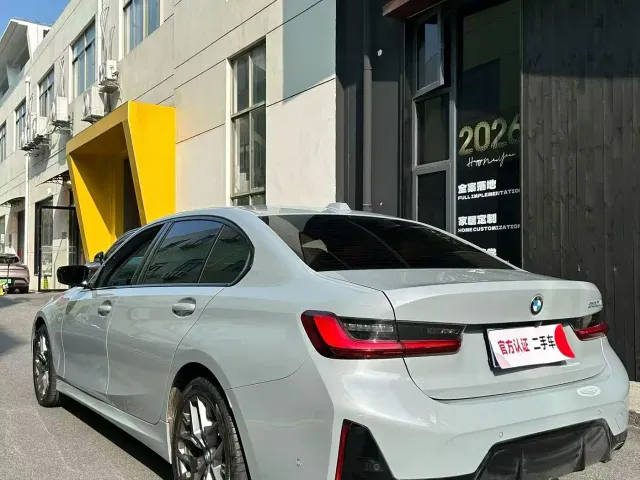 BMW 3 Series — Фото автомобиля 7