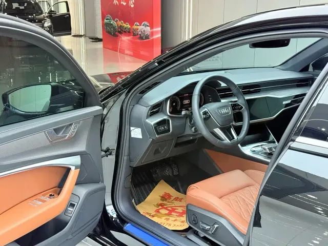 Audi A6L — Фото автомобиля 4
