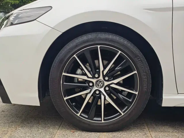 Toyota Camry — Фото автомобиля 10