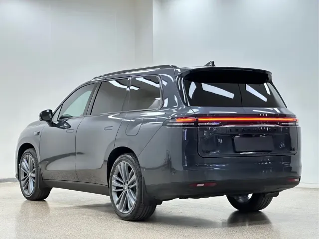 Leapmotor C16 — Фото автомобиля 4