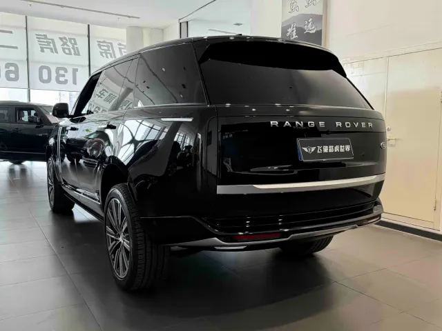 Land Rover Range Rover — Фото автомобиля 23