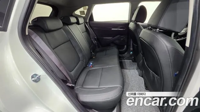 Kia Seltos Бензин 1.6 турбо 2WD — Фото автомобиля 19
