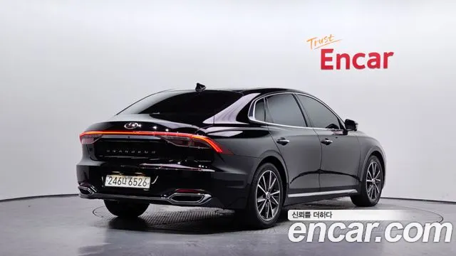 Hyundai Grandeur Новый Grandeur IG — Фото автомобиля 2
