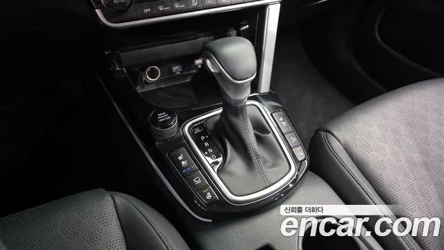 Kia Seltos Seltos Бензин 1.6 турбо 2WD — Фото автомобиля 9