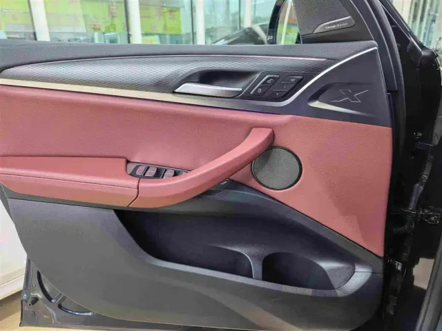 BMW X3 — Фото автомобиля 12