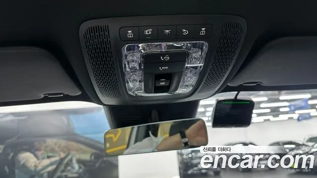 Mercedes-Benz EQB — Фото автомобиля 14