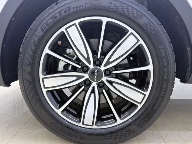 Haval H6 — Фото автомобиля 23