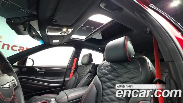 Genesis GV80 — Фото автомобиля 19