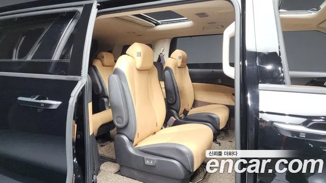 Kia Canival Carnival 4 поколение Дизель 9 мест Noblesse — Фото автомобиля 12
