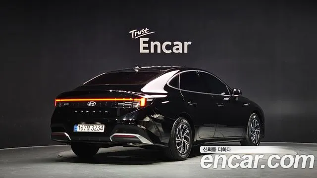 Hyundai Sonata Premium — Фото автомобиля 2