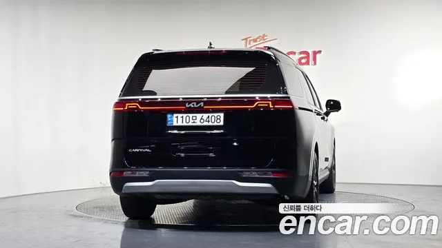 Kia Canival Carnival 4 поколение Дизель 9 мест Prestige — Фото автомобиля 4