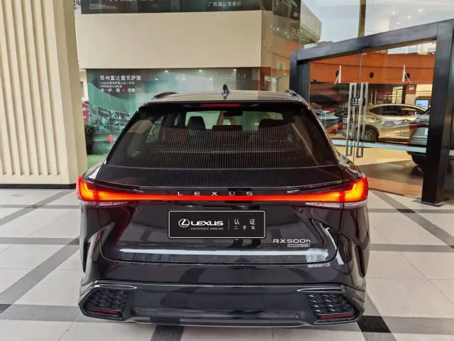 Lexus RX — Фото автомобиля 7