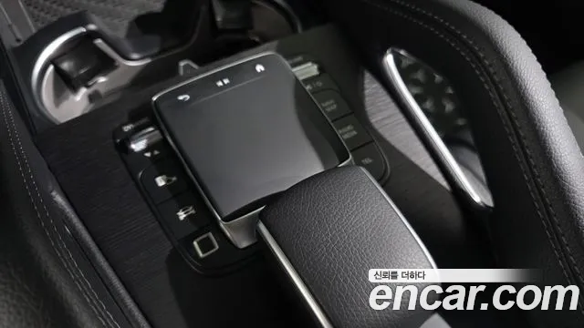 Mercedes-Benz GLE-Class — Фото автомобиля 15