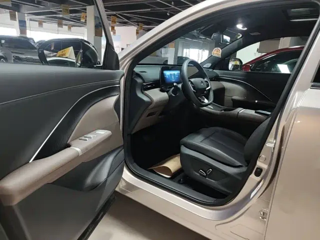 Changan CS55 Plus — Фото автомобиля 15
