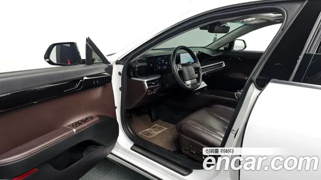 Hyundai Grandeur GN7 — Фото автомобиля 15