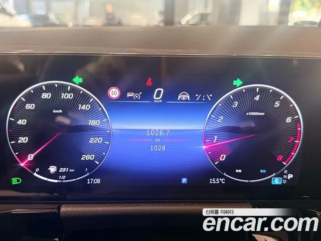 Mercedes-Benz GLA-Class H247 — Фото автомобиля 8