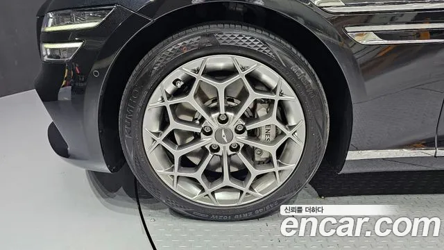 Genesis G80 RG3 — Фото автомобиля 5
