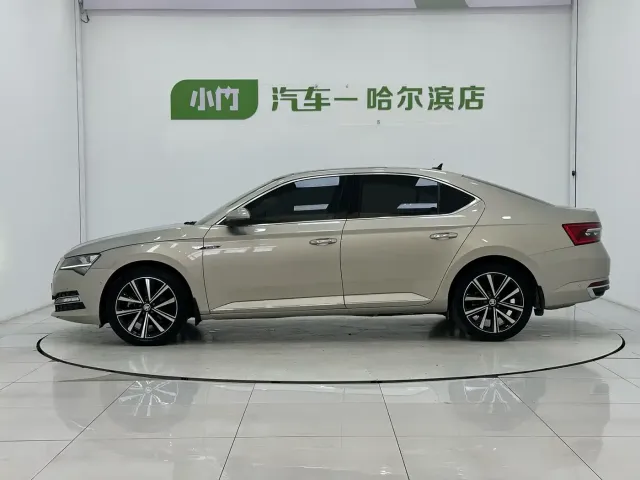Škoda Superb 2022 TSI280 DSG Premium Edition — Фото автомобиля 5