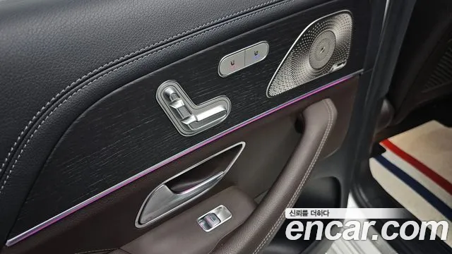 Mercedes-Benz GLS-Class — Фото автомобиля 19