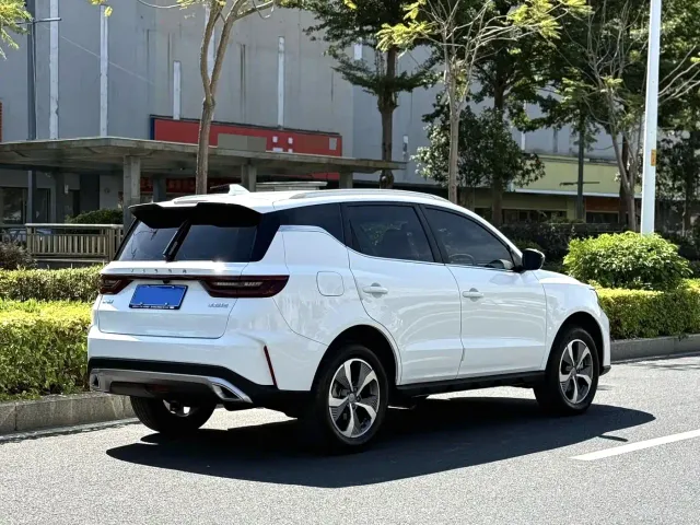 Geely Haoyue PRO — Фото автомобиля 9