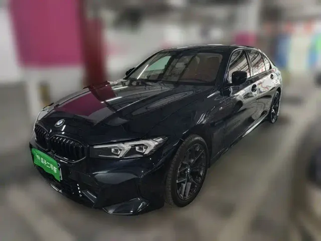 Фотография автомобиля — BMW 3 Series