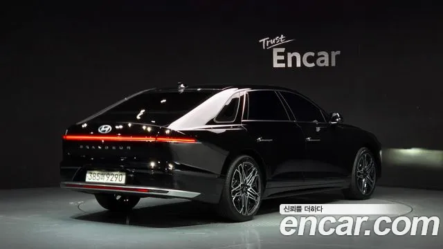 Hyundai Grandeur GN7 — Фото автомобиля 2