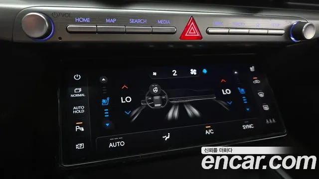 Hyundai Grandeur Grandeur (GN7) 3.5 LPG 2WD (Такси) — Фото автомобиля 18