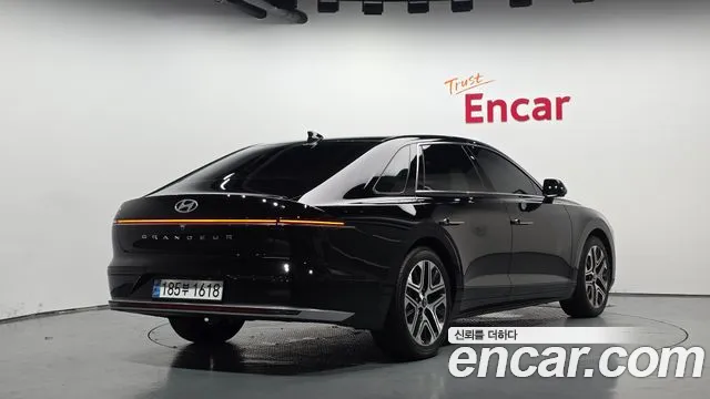 Hyundai Grandeur — Фото автомобиля 2
