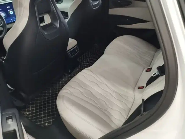 BYD Seal 06 — Фото автомобиля 16