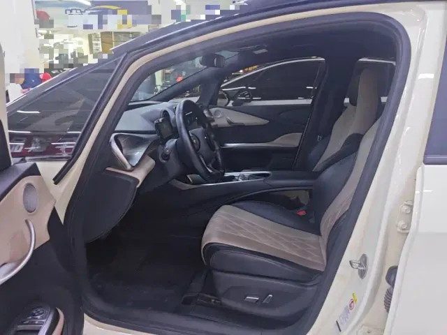 BYD Dolphin — Фото автомобиля 15