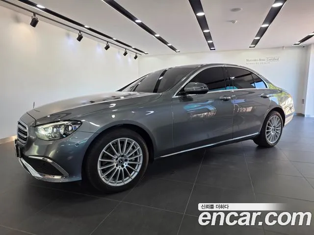 Фотография автомобиля — Mercedes-Benz E-Class W213