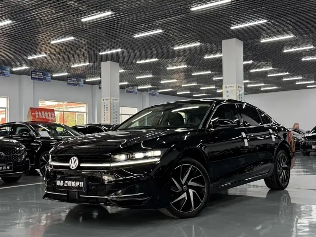 Фотография автомобиля — Volkswagen Magotan